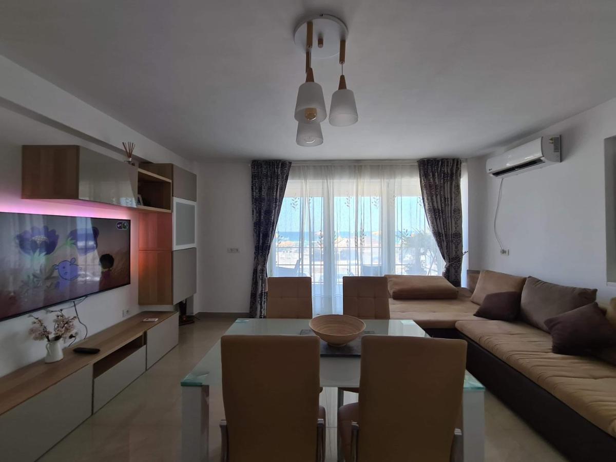 Briza pe promenada Apartment Navodari Bagian luar foto