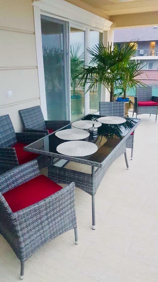 Briza pe promenada Apartment Navodari Bagian luar foto